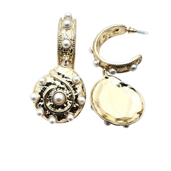 Womens Earrings Pierced Sea Shell Faux Pearl Gold Tone Chandelier Beach Ocean - Picture 5 of 7